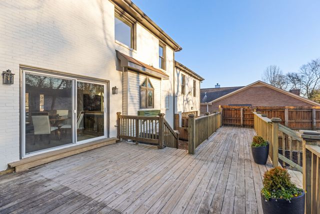 6841 Collinswood Drive, Nashville, TN 37221