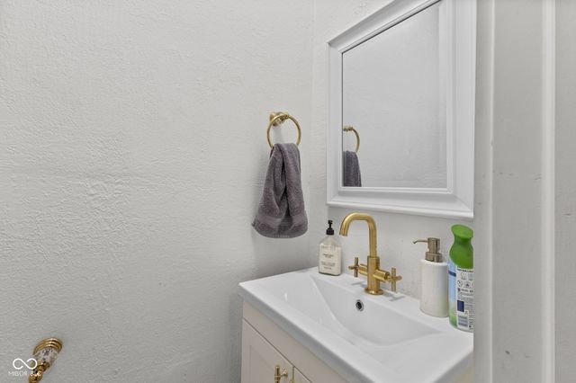 337 N Temple Avenue, Indianapolis, IN 46201