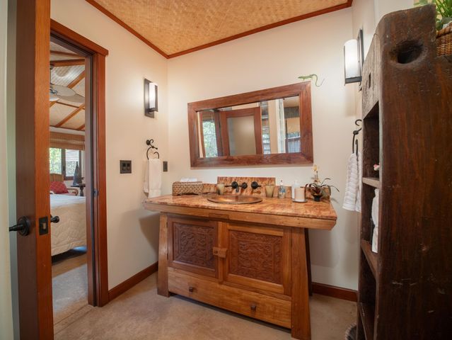 26 E Mahi Pua Pl, Lahaina, HI 96761