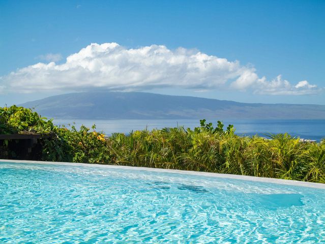 26 E Mahi Pua Pl, Lahaina, HI 96761