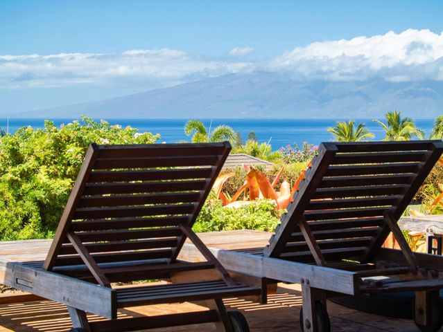 26 E Mahi Pua Pl, Lahaina, HI 96761