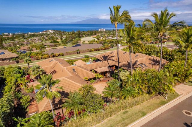 26 E Mahi Pua Pl, Lahaina, HI 96761