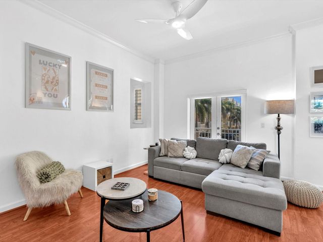 2329 Vintage Drive, Lighthouse Point, FL 33064