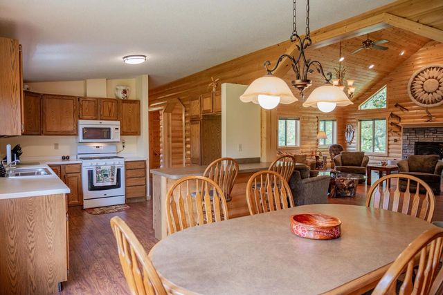 N12124 12th Avenue, Necedah, WI 54646