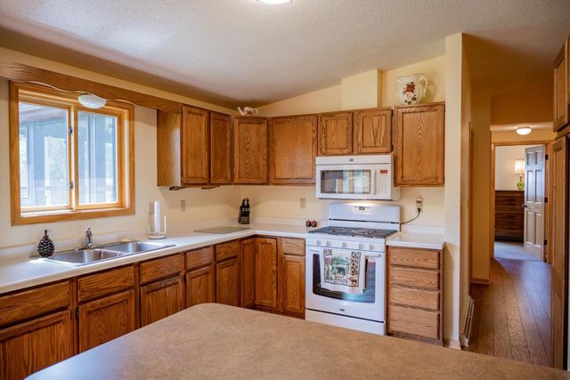 N12124 12th Avenue, Necedah, WI 54646