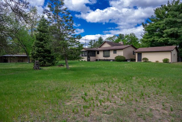 N12124 12th Avenue, Necedah, WI 54646