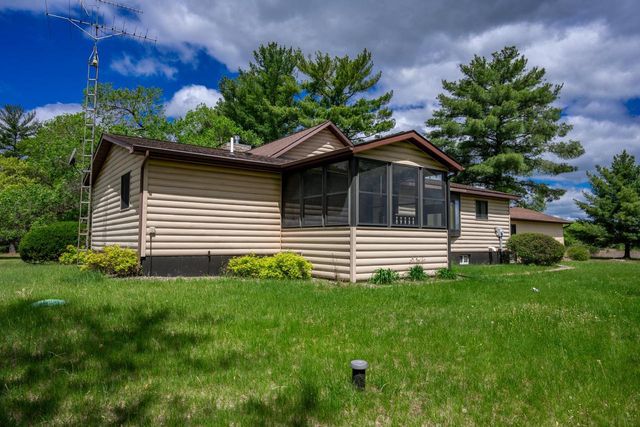 N12124 12th Avenue, Necedah, WI 54646