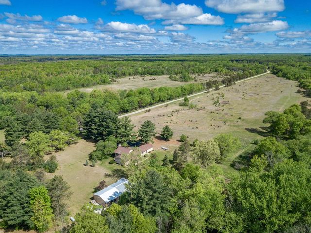 N12124 12th Avenue, Necedah, WI 54646