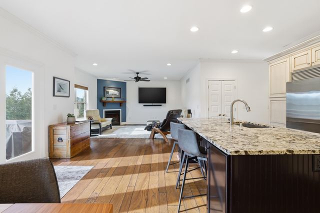 3876 Leighton Lane, Lexington, KY 40515