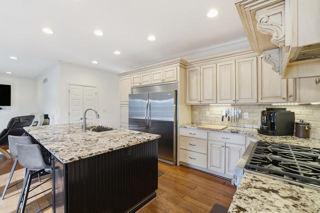 3876 Leighton Lane, Lexington, KY 40515