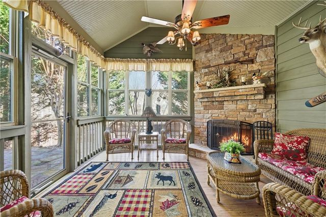 2017 Eagles Ridge, Waleska, GA 30183