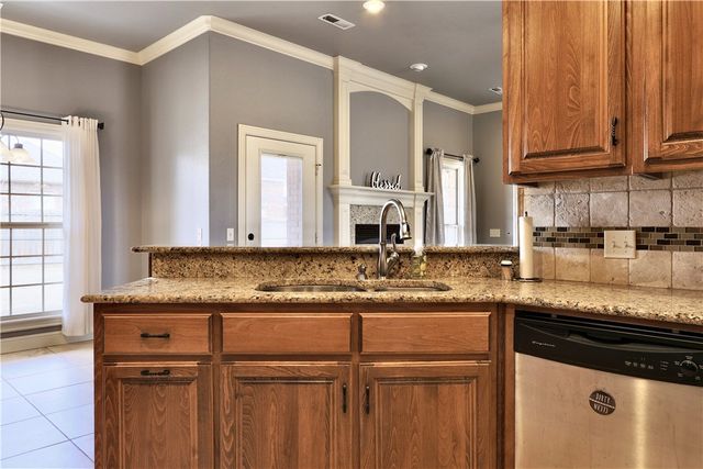 971 Harvest Street, Centerton, AR 72719