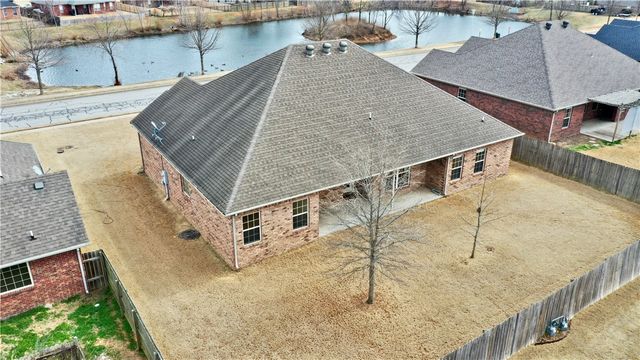 971 Harvest Street, Centerton, AR 72719