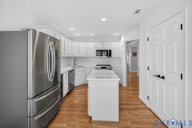 12110 Ashton Park Dr, Glen Allen, VA 23059