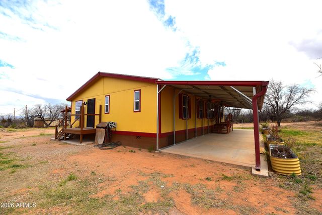 6627 S VETERANS Lane, Hereford, AZ 85615