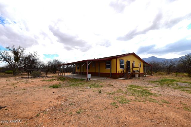 6627 S VETERANS Lane, Hereford, AZ 85615