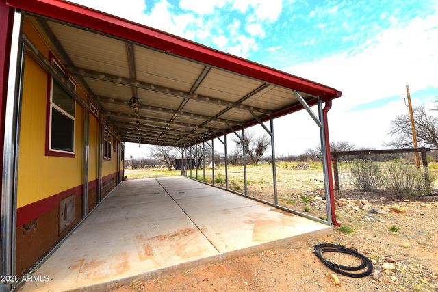 6627 S VETERANS Lane, Hereford, AZ 85615