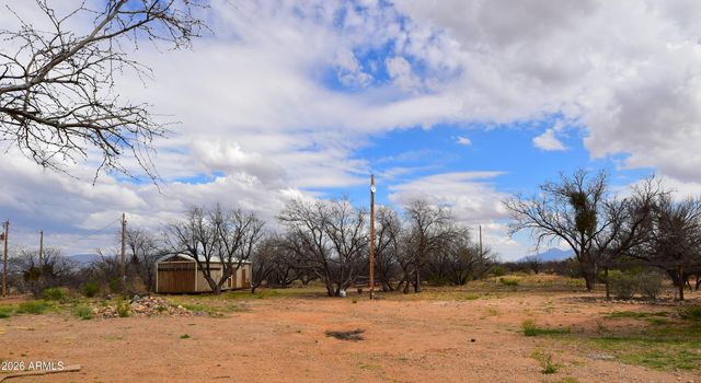 6627 S VETERANS Lane, Hereford, AZ 85615