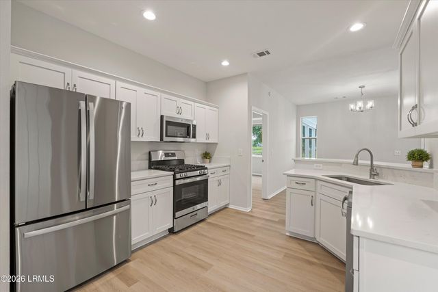 16 Hamilton Drive, Bluffton, SC 29909