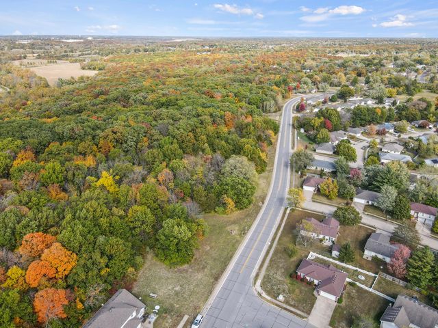 1801 HANOVER BLVD, Columbia, MO 65202