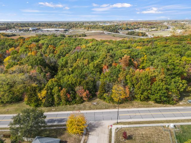 1801 HANOVER BLVD, Columbia, MO 65202