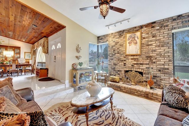 5230 NW 73rd Way, Lauderhill, FL 33319