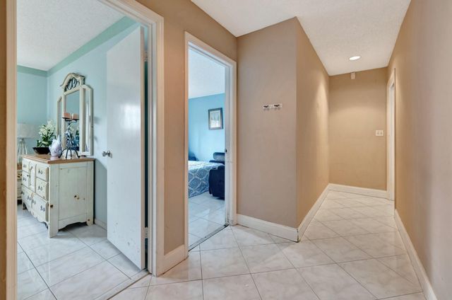 5230 NW 73rd Way, Lauderhill, FL 33319