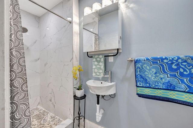 5230 NW 73rd Way, Lauderhill, FL 33319