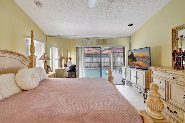 5230 NW 73rd Way, Lauderhill, FL 33319