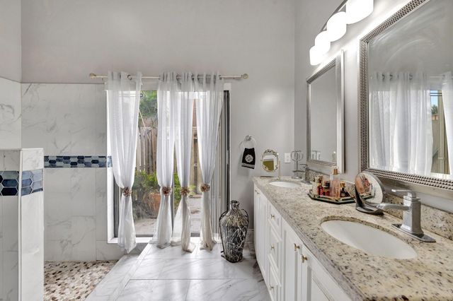 5230 NW 73rd Way, Lauderhill, FL 33319