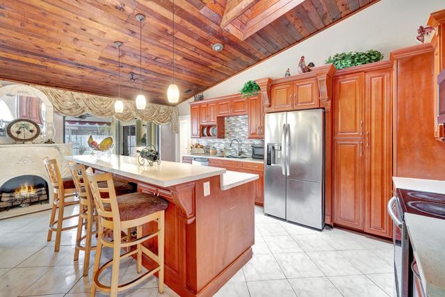 5230 NW 73rd Way, Lauderhill, FL 33319