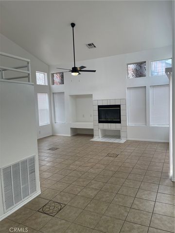 39129 Hubbard, Palmdale, CA 93551