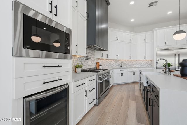 6951 E MILAGRO Avenue, Mesa, AZ 85209