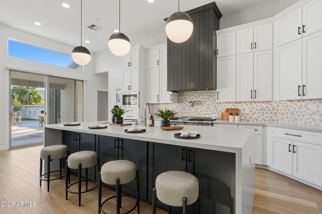 6951 E MILAGRO Avenue, Mesa, AZ 85209