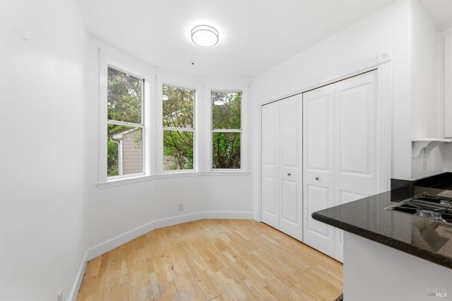 1347 Calistoga Ave, Napa, CA 94559