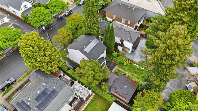 1347 Calistoga Ave, Napa, CA 94559