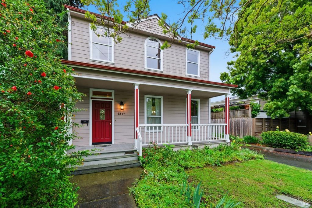 1347 Calistoga Ave, Napa, CA 94559