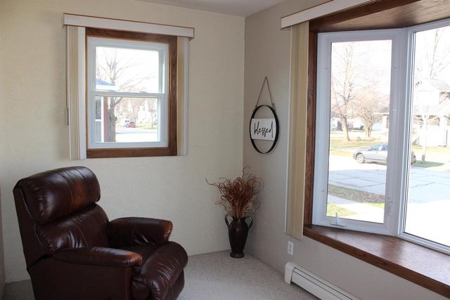 910 MICHIGAN AVENUE, North Fond Du Lac, WI 54937