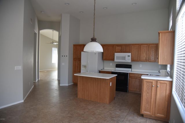 1365 W MUSKET Way, Chandler, AZ 85286