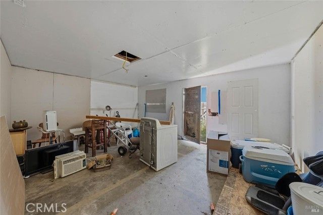 1633 New Long Valley Road, Clearlake Oaks, CA 95423