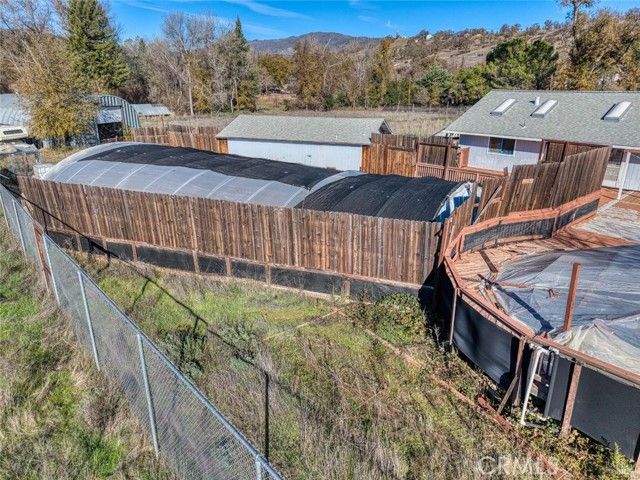 1633 New Long Valley Road, Clearlake Oaks, CA 95423