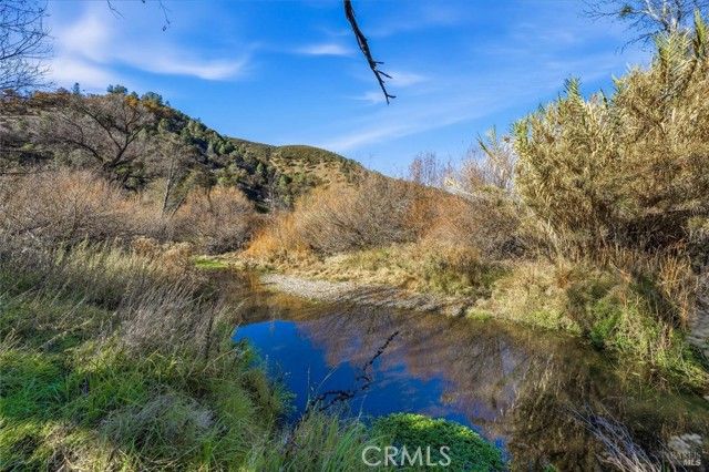 1633 New Long Valley Road, Clearlake Oaks, CA 95423