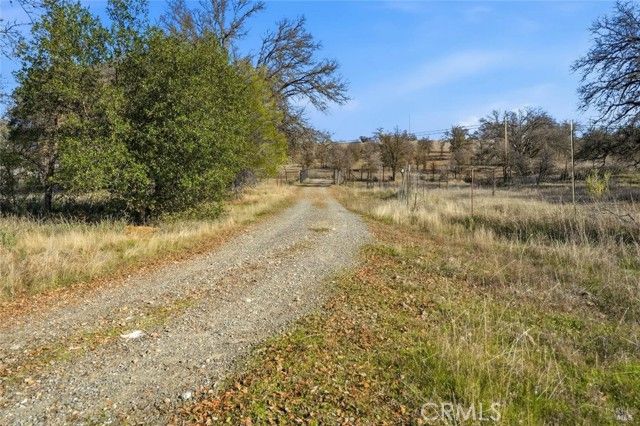 1633 New Long Valley Road, Clearlake Oaks, CA 95423