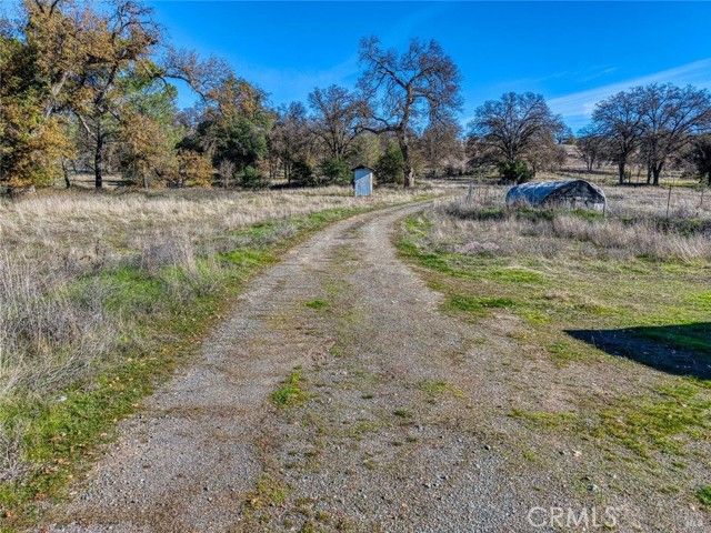 1633 New Long Valley Road, Clearlake Oaks, CA 95423