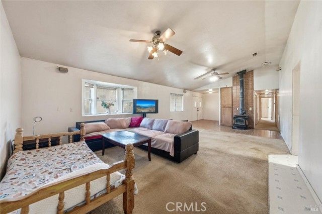 1633 New Long Valley Road, Clearlake Oaks, CA 95423