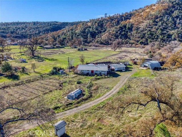 1633 New Long Valley Road, Clearlake Oaks, CA 95423