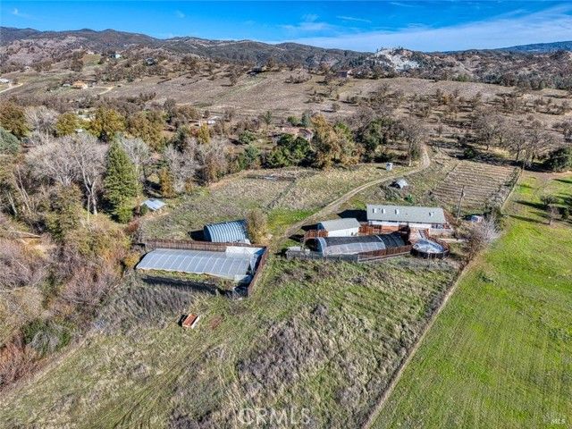 1633 New Long Valley Road, Clearlake Oaks, CA 95423