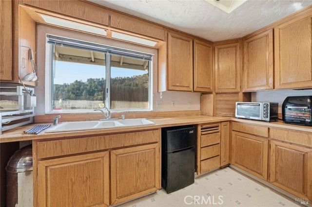 1633 New Long Valley Road, Clearlake Oaks, CA 95423