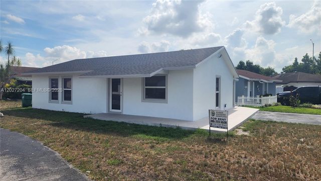 13741 SW 46th Ter, Miami, FL 33175