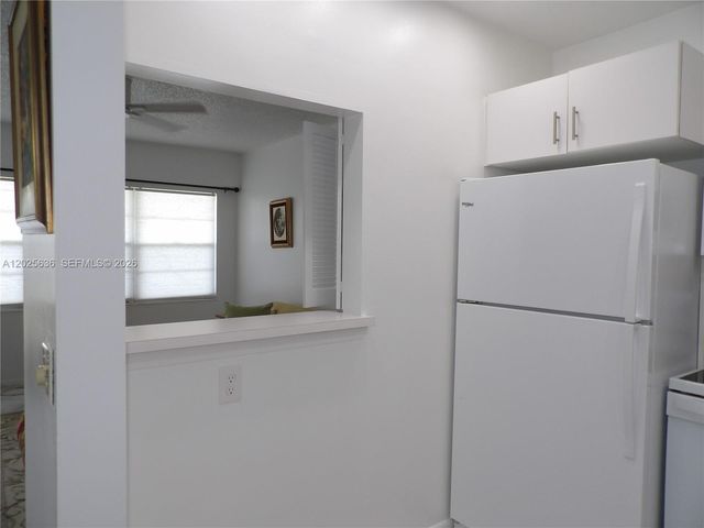 77 Preston B 77, Boca Raton, FL 33434